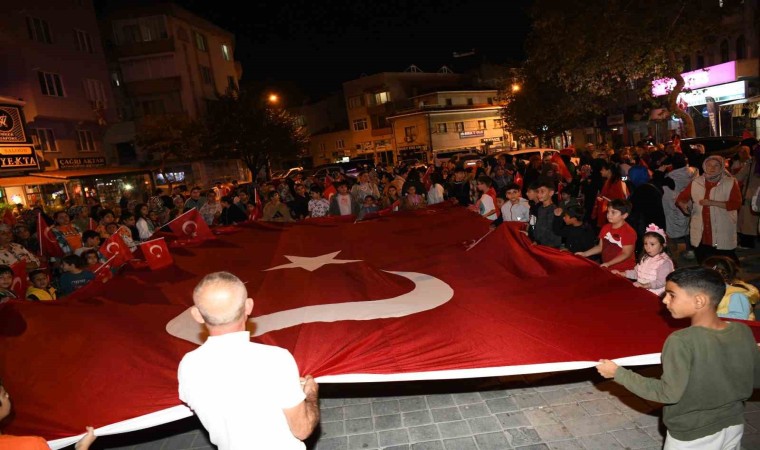 Lapseki’de Filistin’e destek yürüyüşü