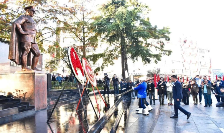 10 Kasım Ulu Önder Atatürk’ü anma törenleri, Çorlu Atatürk meydanında gerçekleştirildi