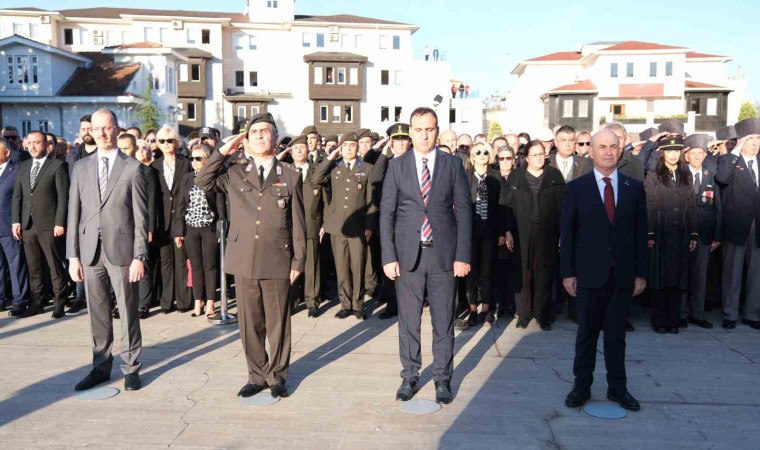 Büyükçekmece’de Atatürk’ü anma töreni düzenlendi