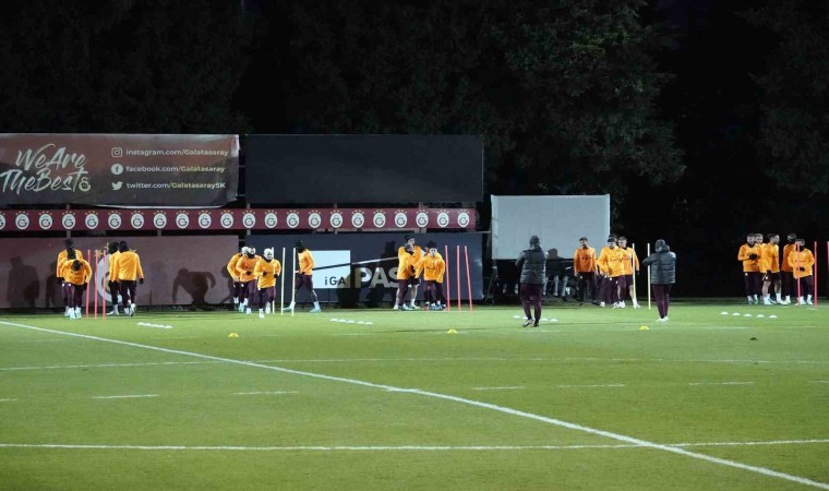 Galatasaray, Manchester United maçı hazırlıklarını tamamladı