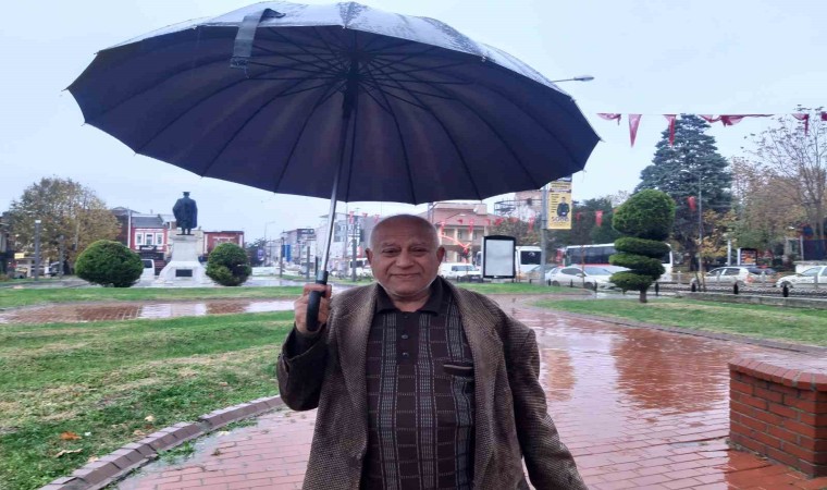 Edirne’de etkili olan sağanak vatandaşları sevindirdi