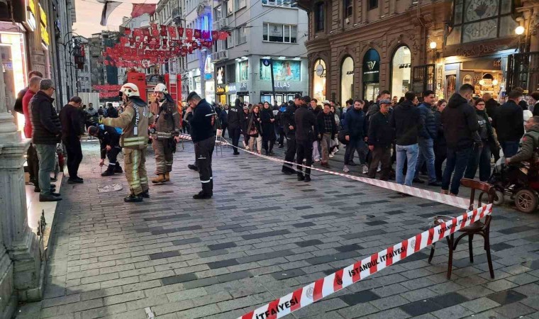 İstiklal Caddesi’nin bir bölümü doğalgaz kaçağı nedeniyle kapatıldı