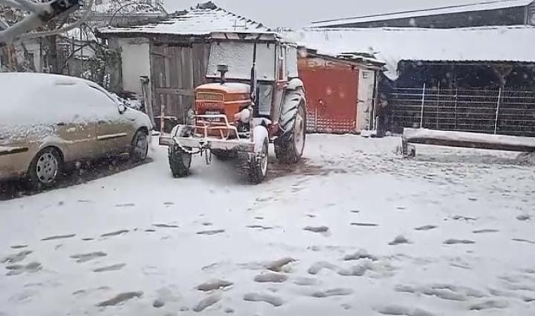 Uyarılar gerçeğe dönüştü: Edirne’de kar yağışı başladı