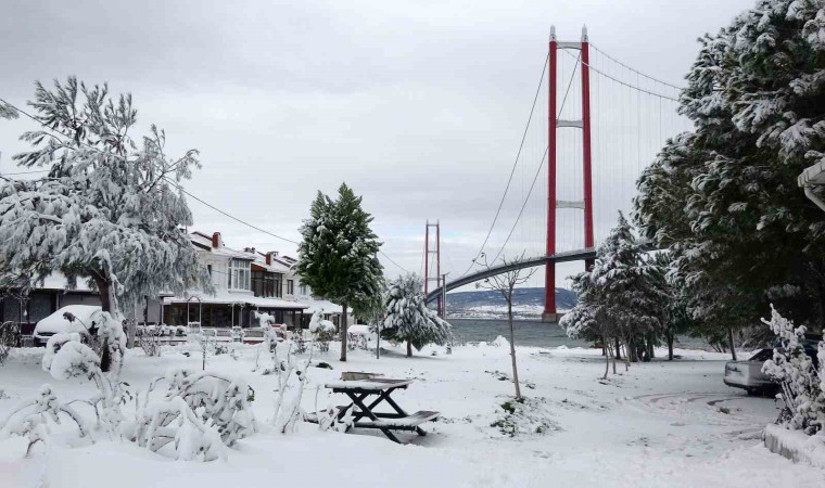 1915 Çanakkale Köprüsü’nde kartpostallık görüntüler