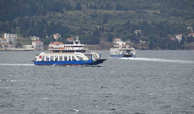 Bozcaada ve Gökçeada’ya yarınki tüm feribot seferleri iptal edildi