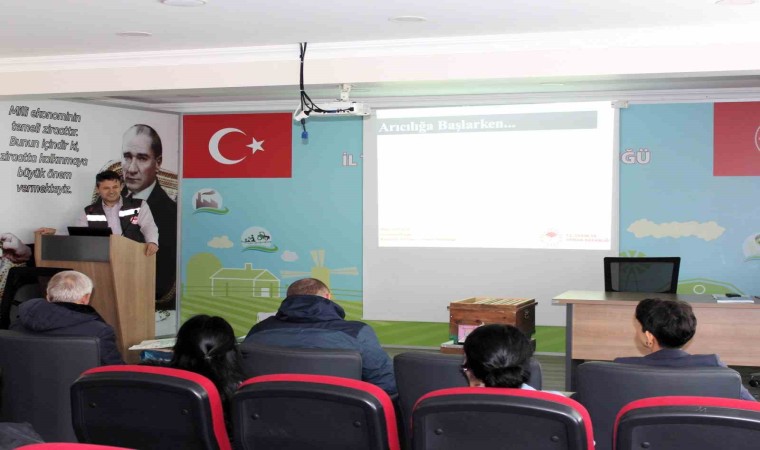 Kırklareli’nde arıcılara kurs