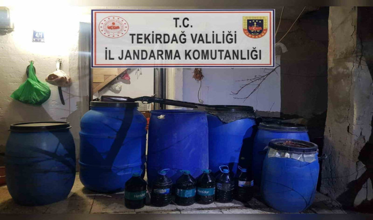 Şarköy’de 1 ton 150 litre el yapımı şarap ele geçirildi