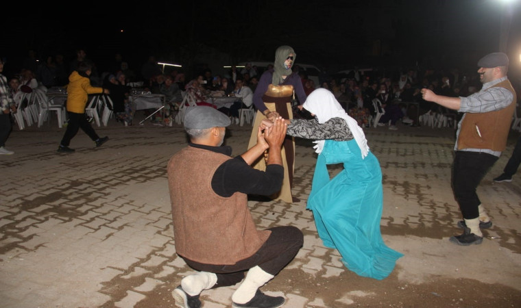 Çanakkale’de 80 yıllık bayram geleneği yaşatılıyor