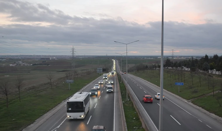 Her Akşam Trafik Çilesi Yaşanıyor