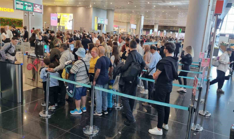 İstanbul Havalimanı’nda bayram tatili yoğunluğu