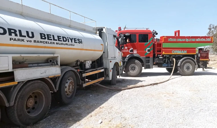 Çorlu Belediyesinden Yangın Söndürme Çalışmalarına Destek