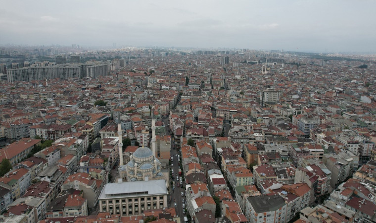 “İstanbul’da kendiliğinden yıkılacak 400 bina var”