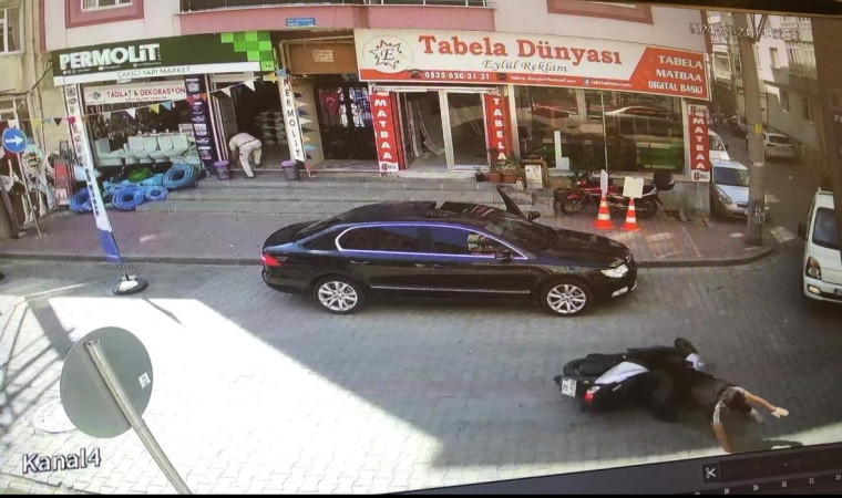 Motosikletli çocuğun devrildiği anlar