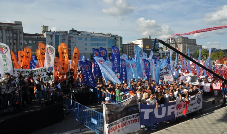 Türk-İş Alanlara Çıktı, “Zordayız Geçinemiyoruz”