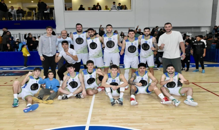 ÇBSK Basketbol Takımı Lige Hızlı Başladı