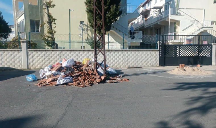 Yenice Mahallesi’nde Atık Temizliği Yapıldı