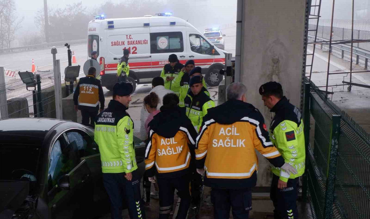 İstanbul - Edirne gişelerinde kaza: 3 yaralı