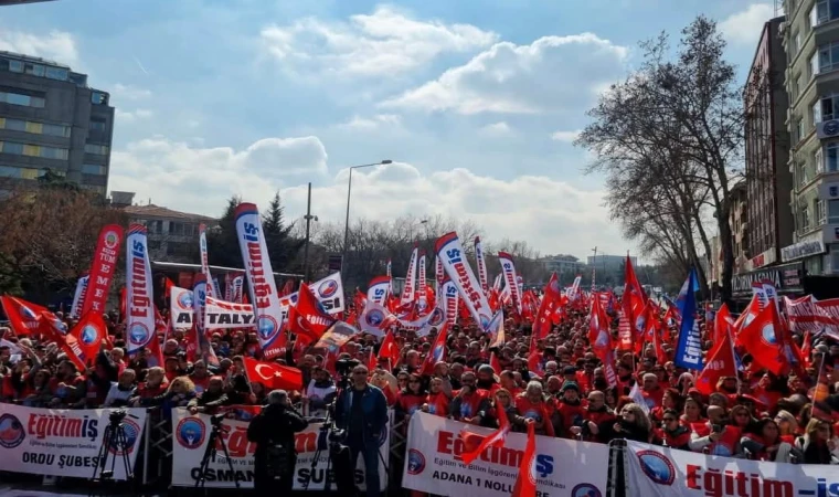 Eğitim İş Ankara’da Miting Düzenledi