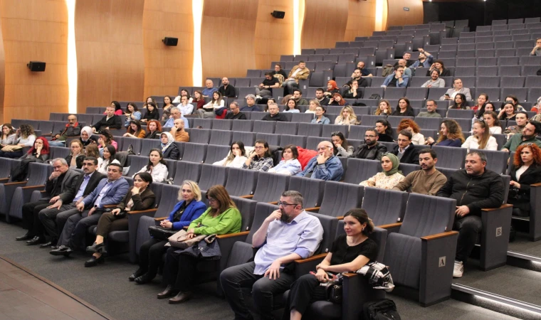 İdareci ve Öğretmenlere Seminer Düzenlendi