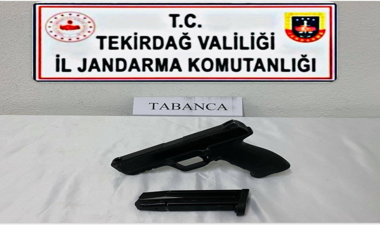 Tekirdağ’da jandarmadan ruhsatsız silah operasyonu