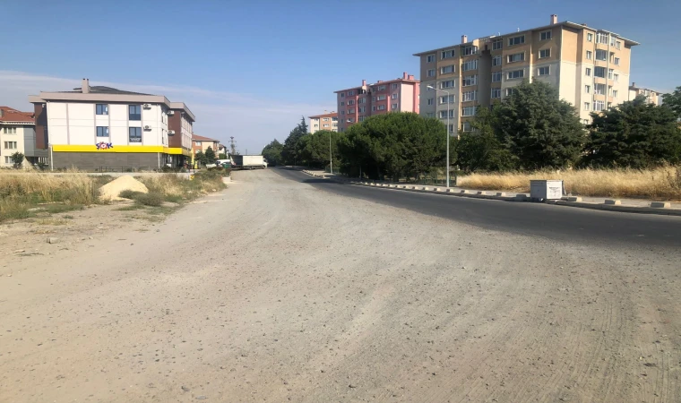 Yolun Yarısı Aylardır Asfaltlanmayı Bekliyor