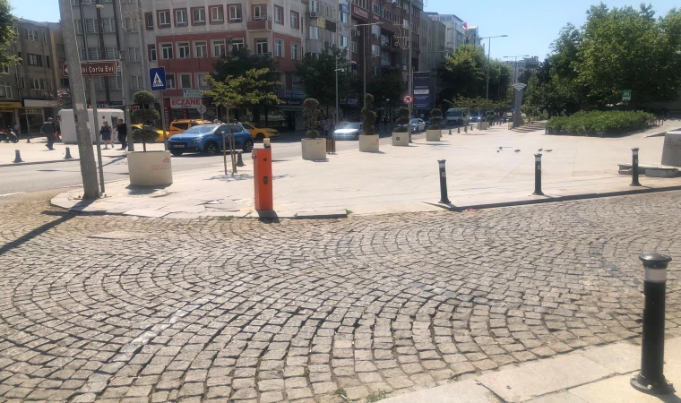 Cumhuriyet Meydanı’nda Tepki Çeken Görüntüler