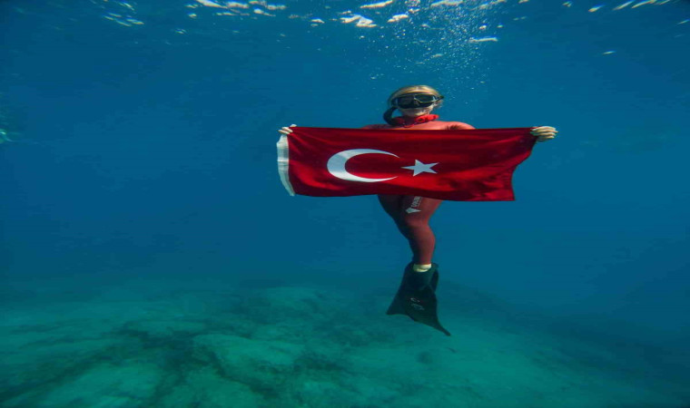 Milli sporcu Şahika Ercümen’den, zafer dalışı