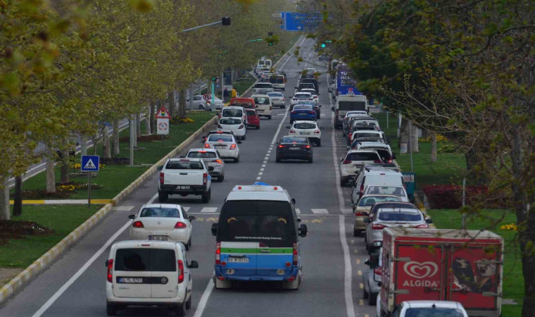 Tekirdağ’da trafiğe kayıtlı araç sayısı 371 bin 954 oldu