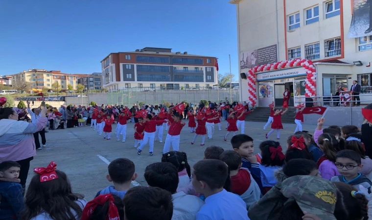 Bayram Coşkusu Tüm Okullarda Yaşandı