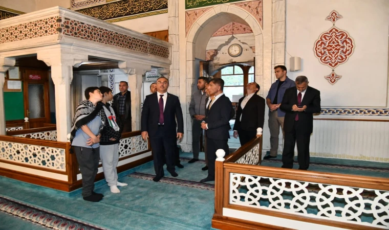 Restorasyon İçin Tarihi Cami de İnceleme Yapıldı