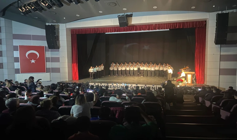 ÇORLU’DA ÖĞRETMENLER GÜNÜ KUTLANDI