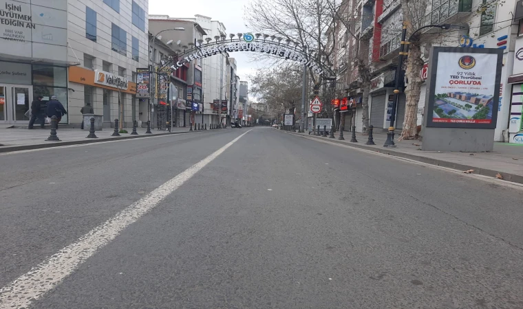 Saadet Partisi’nden Barınma Krizi Alarmı