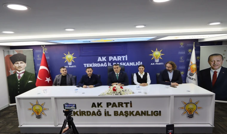 AK Parti 133 Bin Üyeye Ulaştı