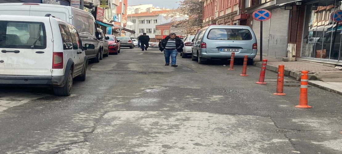 6 Aydır Yapılmayan Yol Nihayet Yapıldı