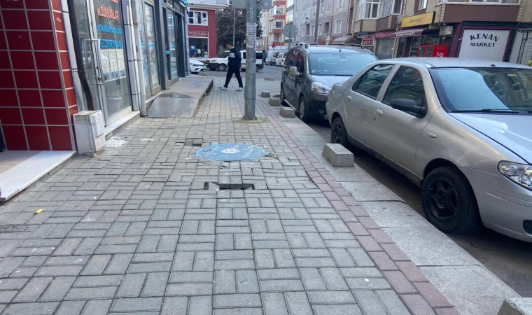 Bu Kaldırımlar Tehlike Saçıyor