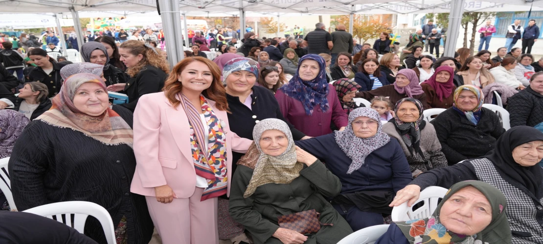 “Kadın Olmak; Cesaret Ve Sevgiyle Dünyayı Büyütmektir”