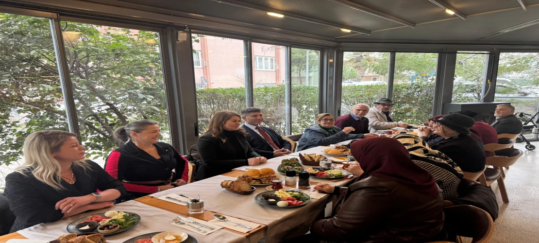 Kaymakam Erten, Huzurevi Sakinleriyle Kahvaltıda Buluştu