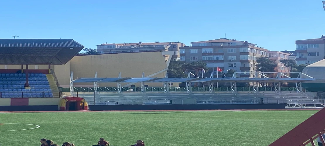 Stada 480 Kişilik Ek Tribün Yapılıyor