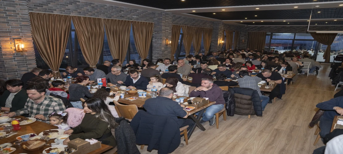 Trakya Bölge Veteriner Hekimler Odası Üyeleri İftarda Bir Araya Geldi