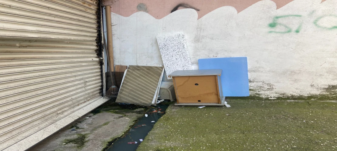 Mahalleliden Lağım Kokusuna Tepki