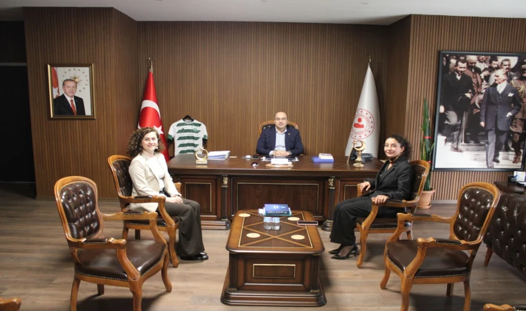 Tapu Müdürü Özbek’ten, Kaymakam Duman’a Ziyaret