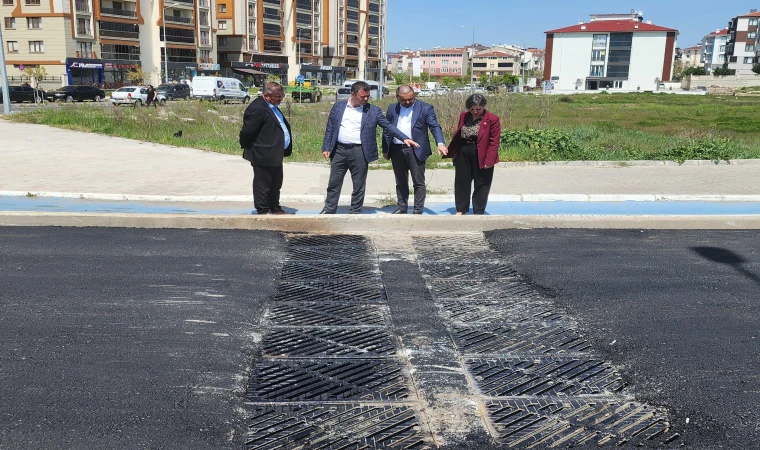 YOL ÇALIŞMALARINA HIZ VERDİK