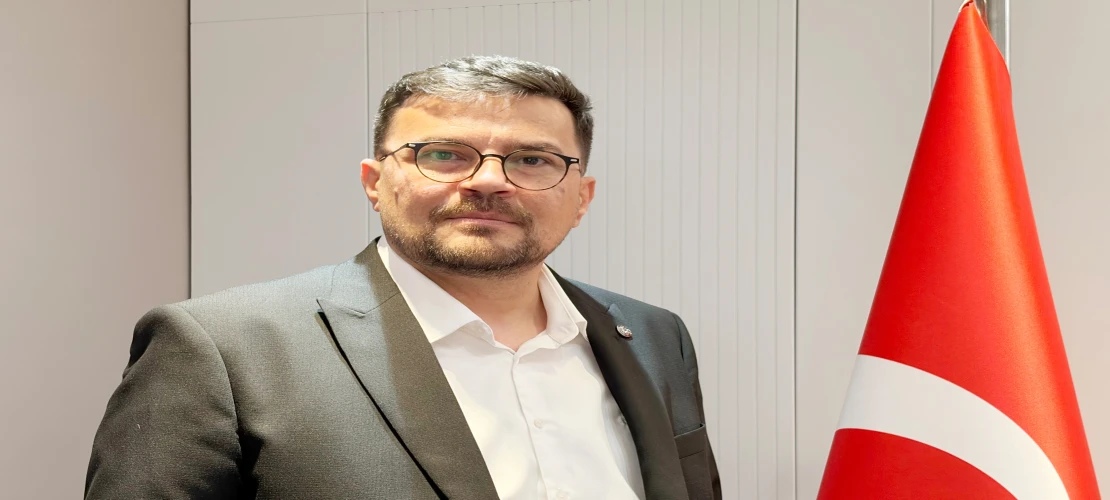 Gazeteci Mehmet Akif Aldoğan'ın 33 Yıllık Meslek Yolculuğu Kitaplaştı