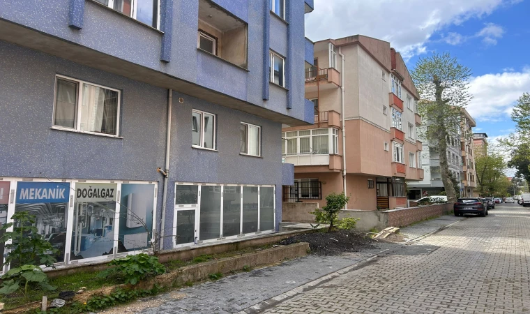 Mahalleli Bu Apartmandan Şikayetçi