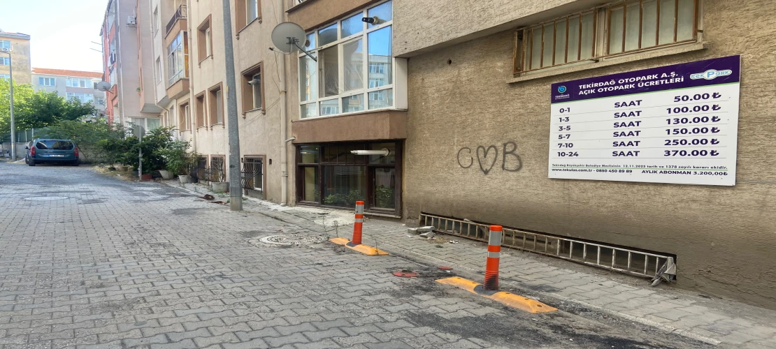 Tekpark’ın Bakımsız Otoparkı Tepki Çekiyor