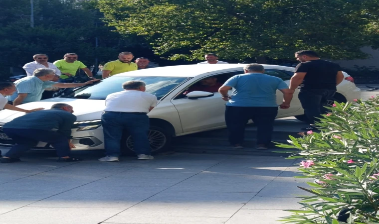 Cumhuriyet Meydanı’nda İnanılmaz Olay