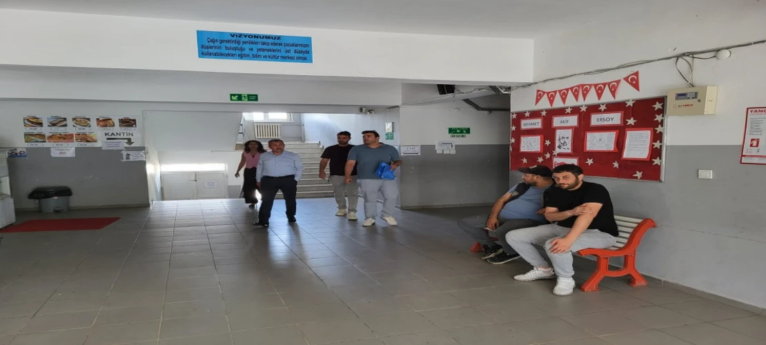 ERDOĞAN OKULLARDA İNCELEME YAPTI