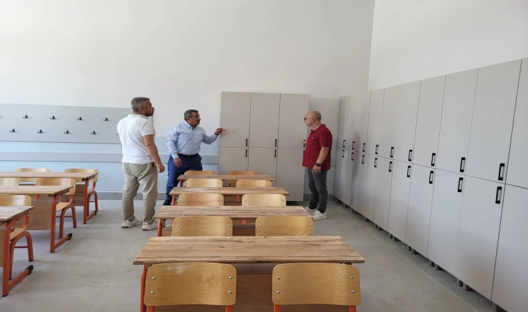Erdoğan Yeni Okulu Ziyaret Etti