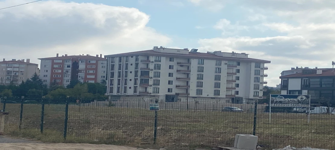 MUHTARLAR HATIRA ORMANI BAKIMSIZ KALDI
