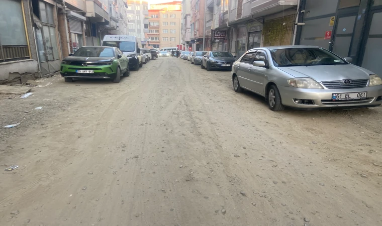 Kemalettin Mahallesi’nde 3 Aydır Toz Çilesi